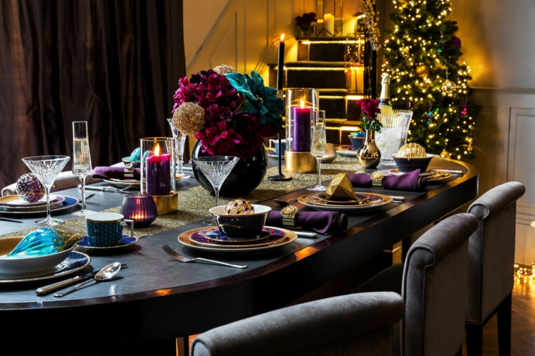 centros-mesa-navida-diseno-velas-purpura