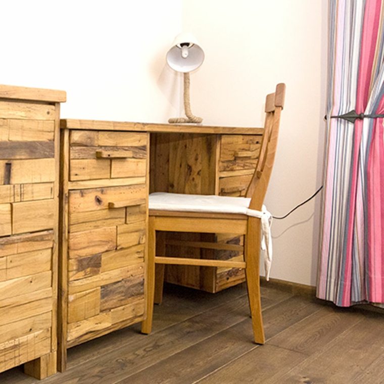 escritorio-de-madera-reciclada