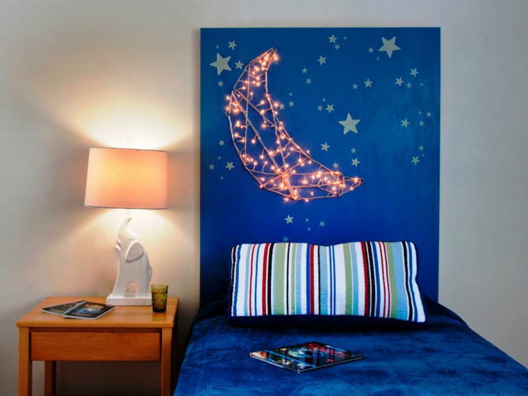la-luna-en-la-cabecera