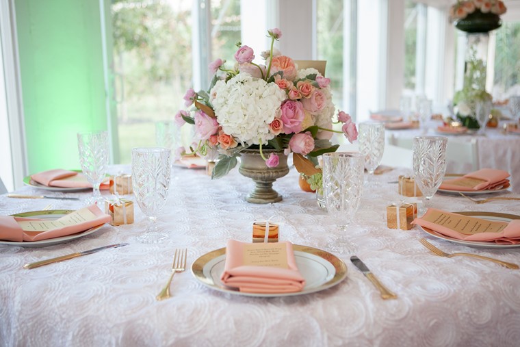 combinacion-flores-blancas-rosa-colores-boda