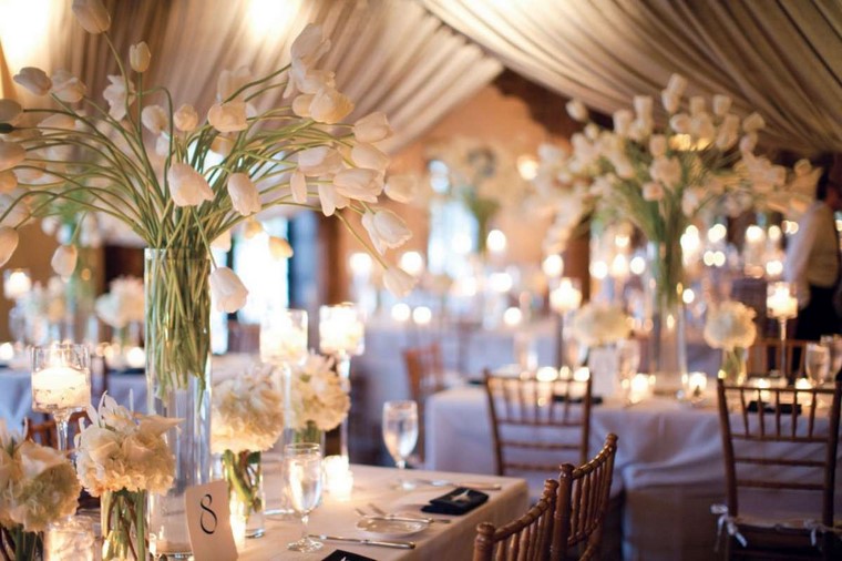 ideas-centros-mesa-flores-blancas-belleza