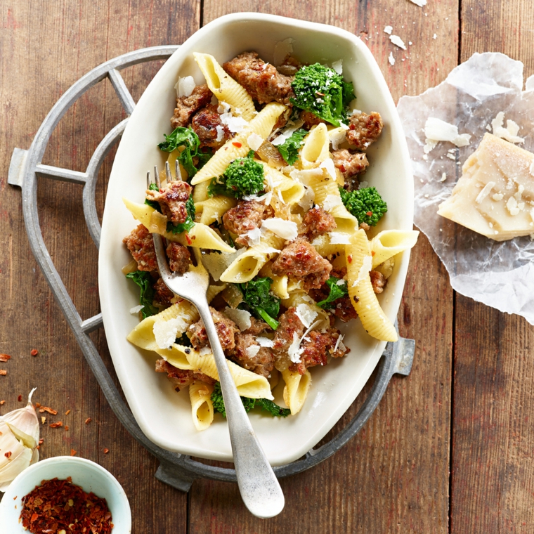 Pasta con pavo y brócoli