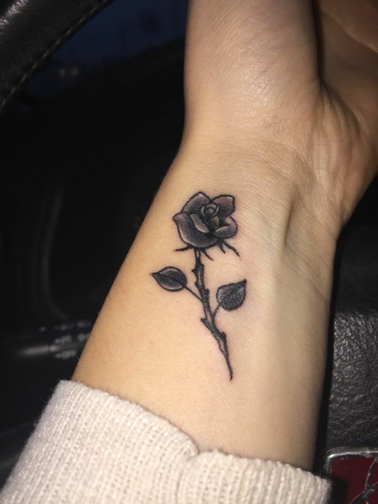 tatuaje de una rosa
