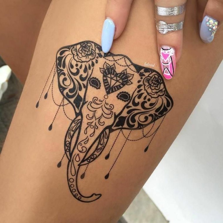 tatuajes pequenos mujer-elefante