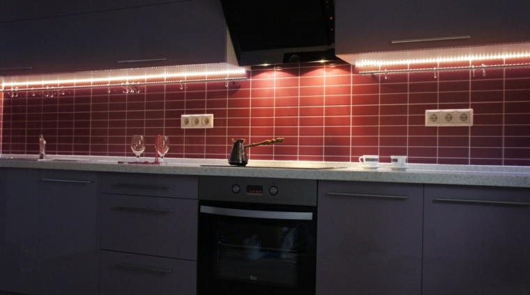 cocinas modernas-luces-salpicadero