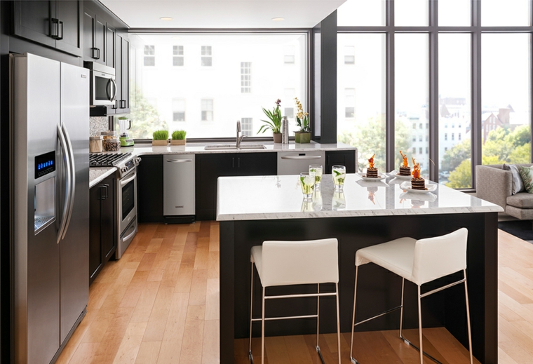 disenos-de-cocinas-muebles-isla-color-negro-opciones
