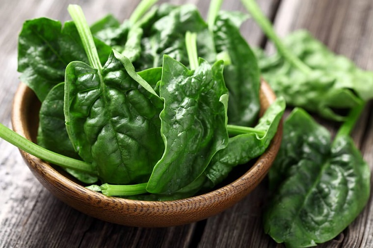 espinaca-proteinas-hierro-comidas 