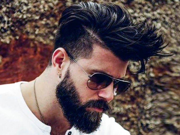 peinados moderno para hombre-pelo-largo-hipster