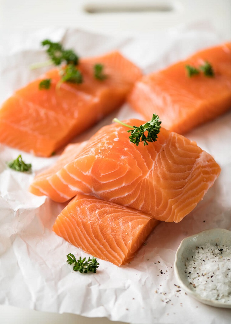 salmon-saludable-estilo-fresco 