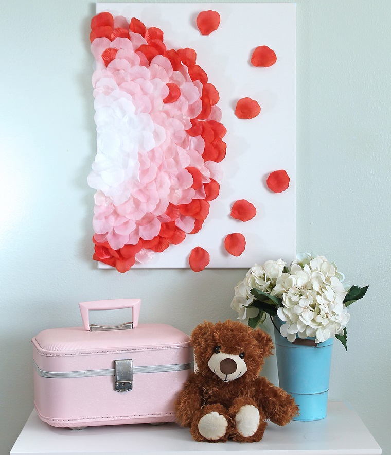 decoracion-pared-cuadro-petalos-rosa-decorar