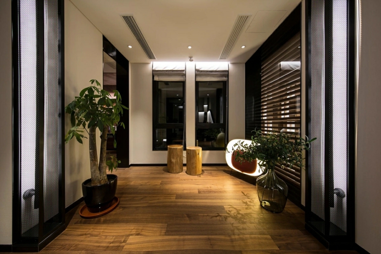 Cuarto infantil revestido de madera cálida - diseñado por PRISM Design