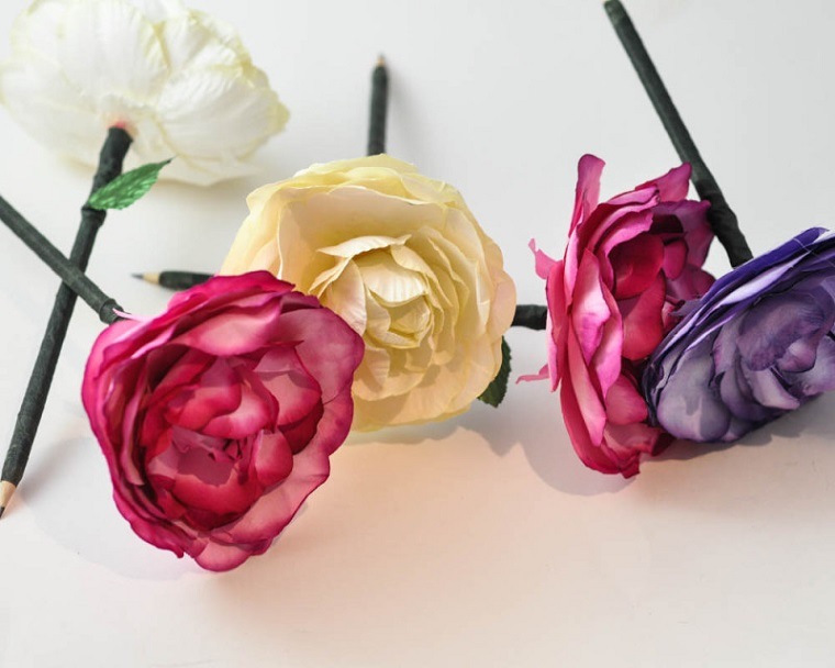 ideas-regalos-lapices-decoracion-flores-distintos-colores