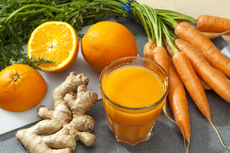 jugo de zanahoria-naranja-desayunar