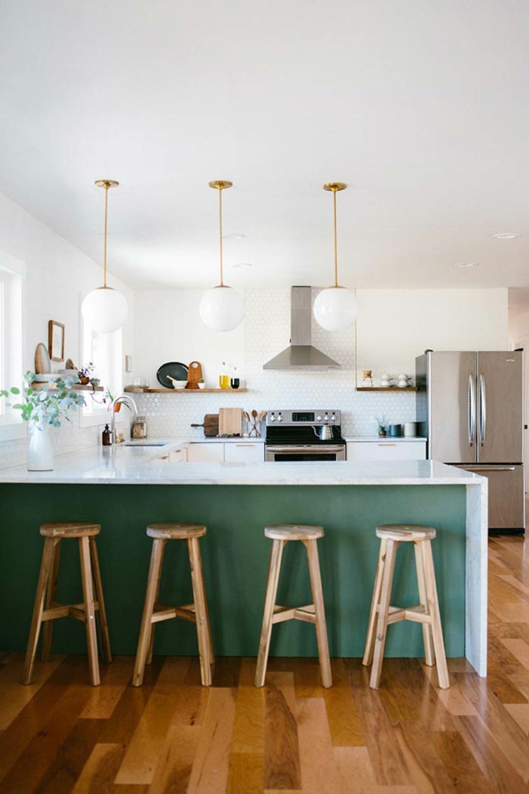 la luz solar en-cocina-verde