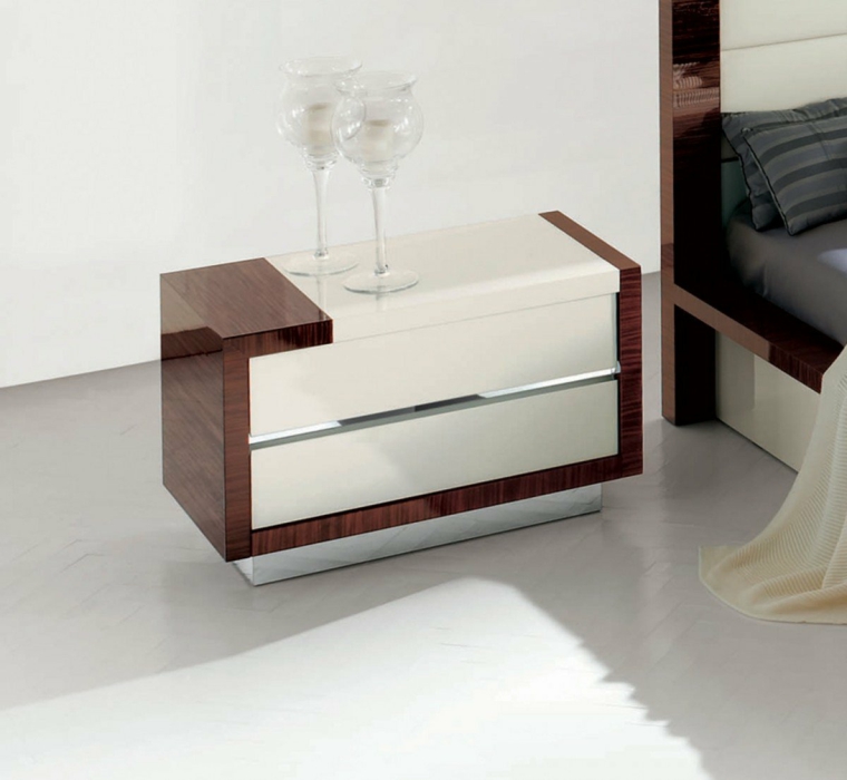 mesa madera-decorar-dormitorios-modernos