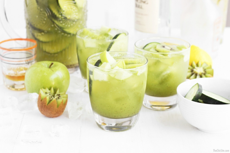 cocteles con granada-frutas-kiwi-soda