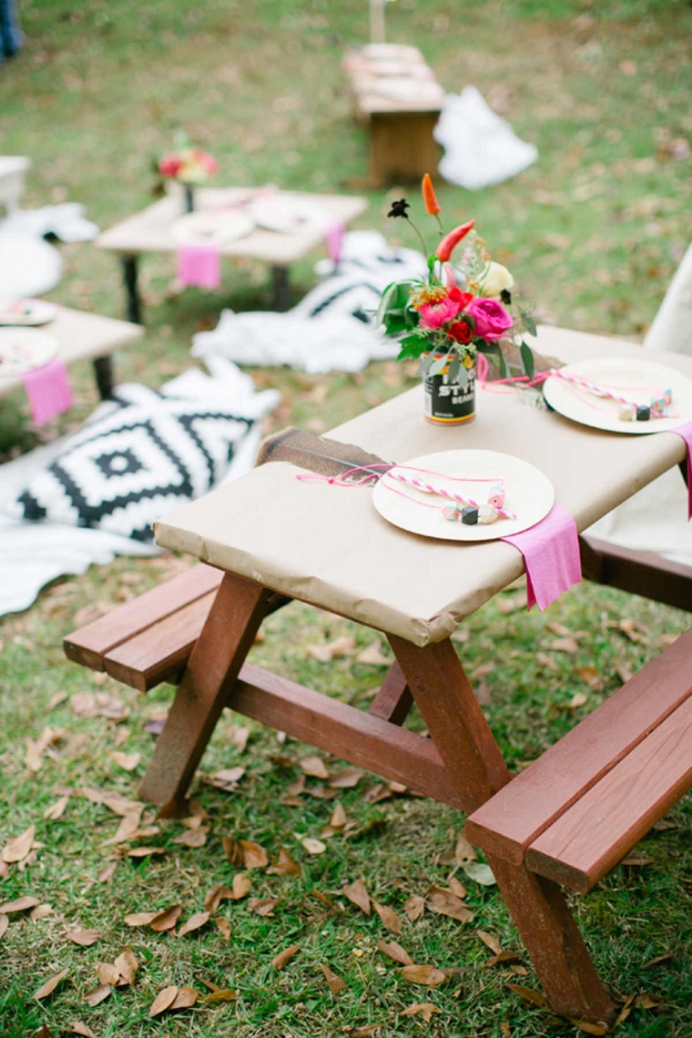 fiestas-infantiles-decoracion-mesa-picinic-ideas