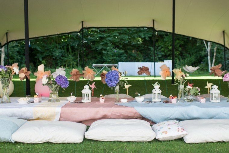 fiestas infantiles-jardin-mesa-ninos-decorada