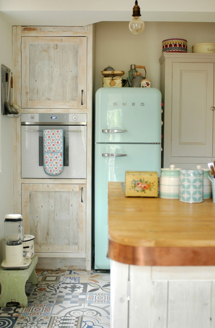 muebles vintage refrigerador pastel