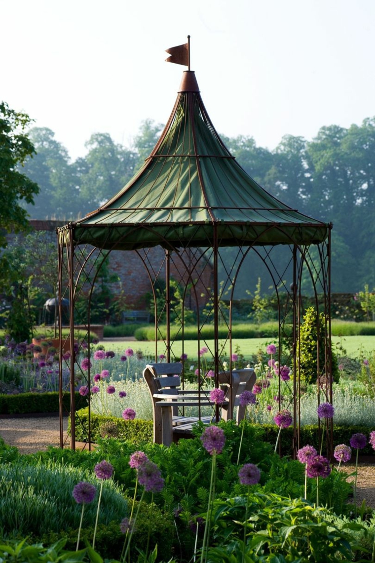 pergola-acero-jardin-opciones-originales-estilo