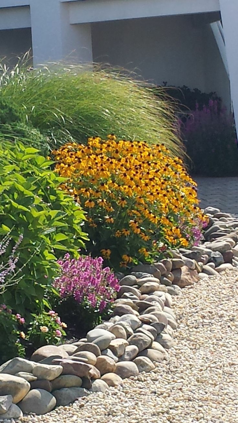 Bordes para el césped del jardín - asombrosas ideas de diseño