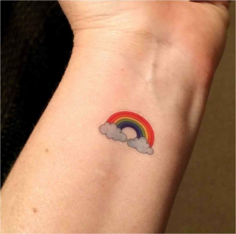 diseño de tatuaje de arcoiris