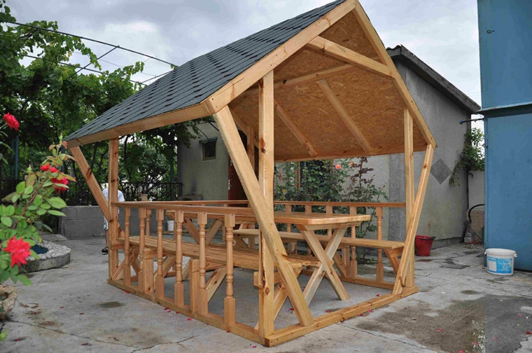terrazas de madera-jardines-clasicos