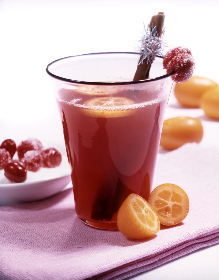cocteles-con-vodka-sin-alcohol-arandanos-resized