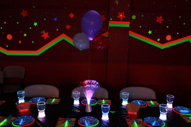 fiesta-fluorescente-mesa