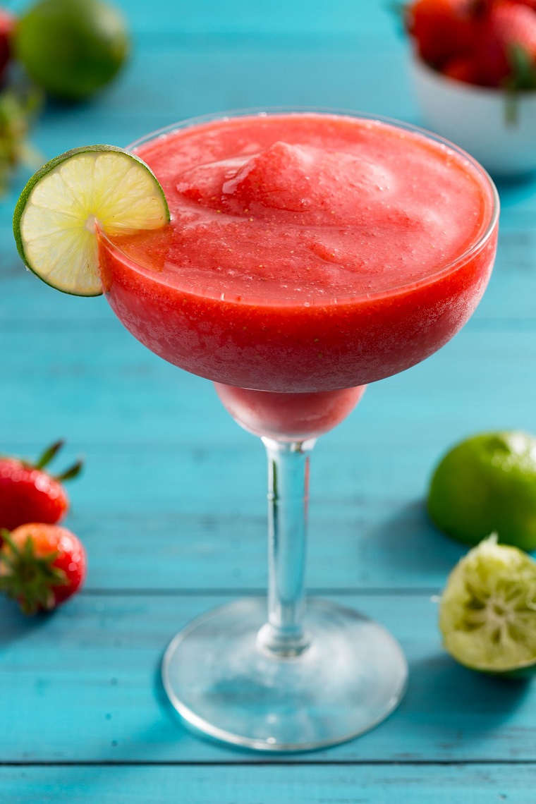 las mejores recetas de cócteles-daiquiri-fresas