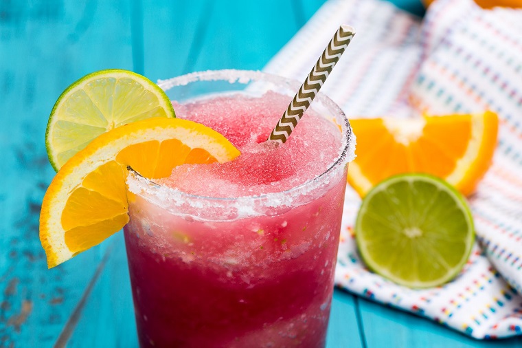 las-mejores-recetas-decocteles-sangria-margarita