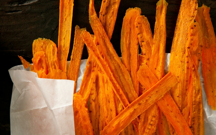 recetas faciles de hacer-casa-chips-zanahoria