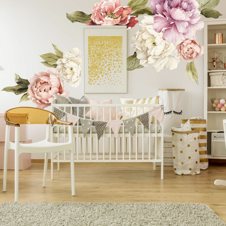 decoración de cuarto de bebe-estilo-flores-grandes-pared