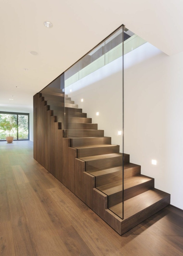 diseno-de-escaleras-Meier-Architekten-madera-cristal