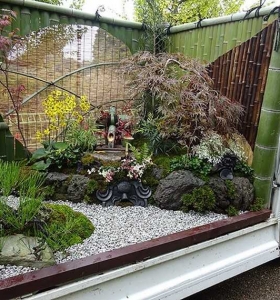 Mini jardines japoneses - En Japón transforman camiones en jardines