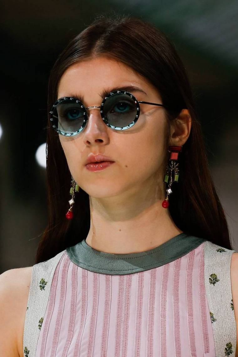moda actual-verano-esenciales-gafas-sol-Stella-McCartney