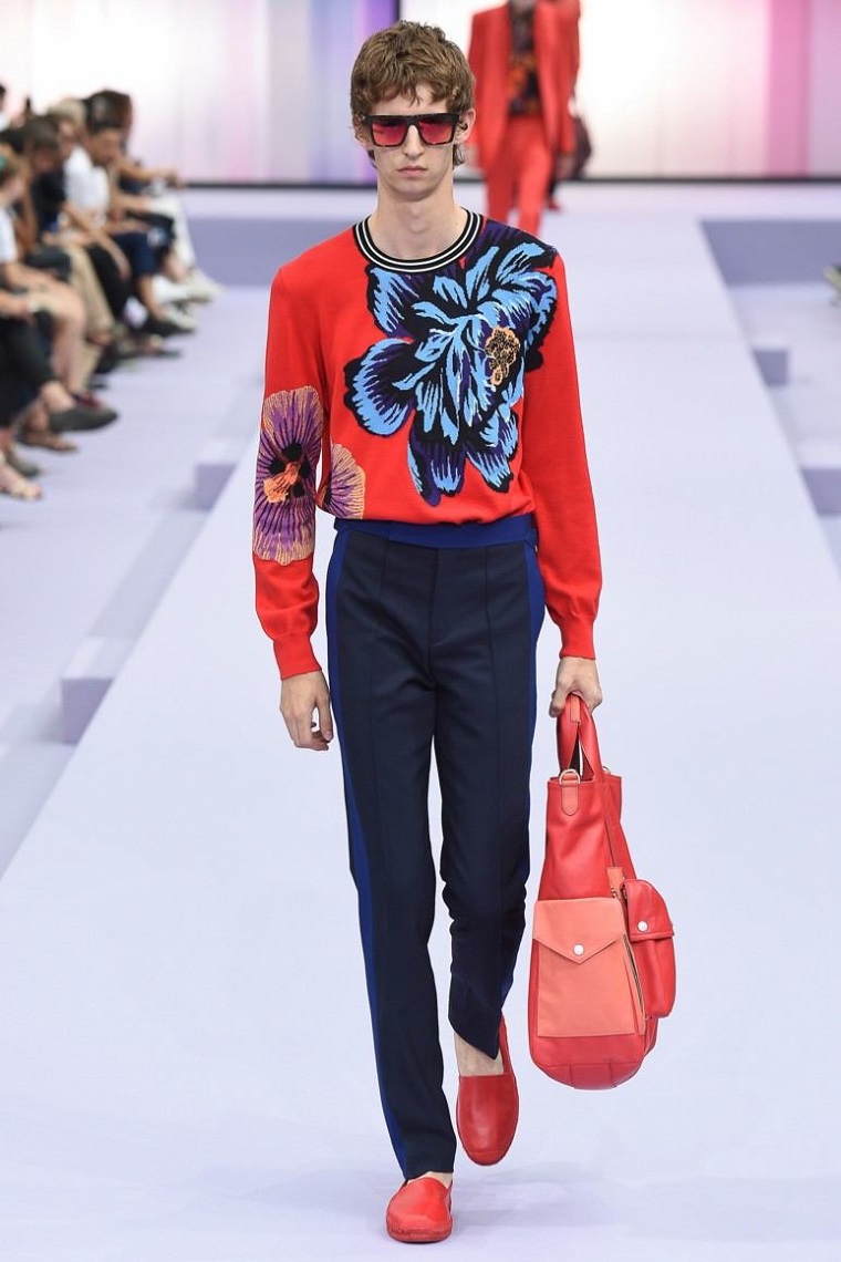 pantalon-azul-jersey-rojo-opciones-estilo