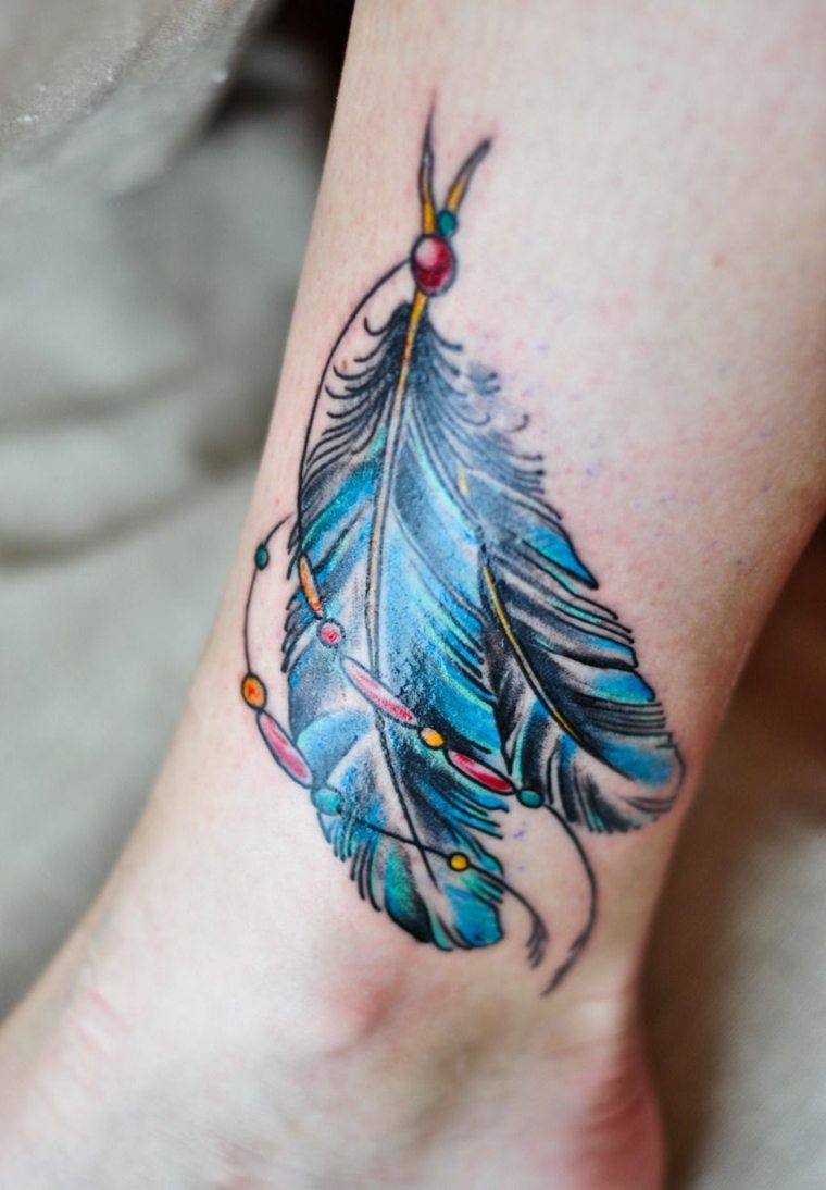 tatuaje-colorido-plumas-opciones