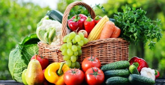 cesta-con frutas y verduras