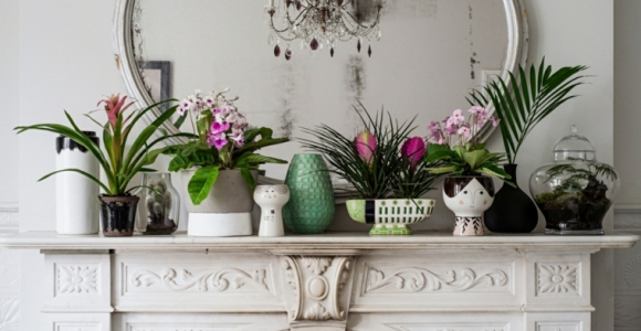 flores-hermosas-interior-casa-ideas-decorar-chimenea