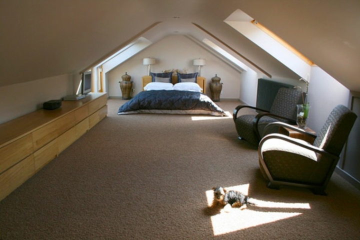 Ático de estilo moderno - ideas de diseño y decoración para habitaciones