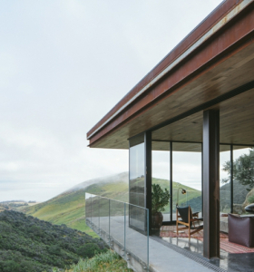 Casa de huéspedes “Off-Grid Guest House”, de Anacapa y Willson Design