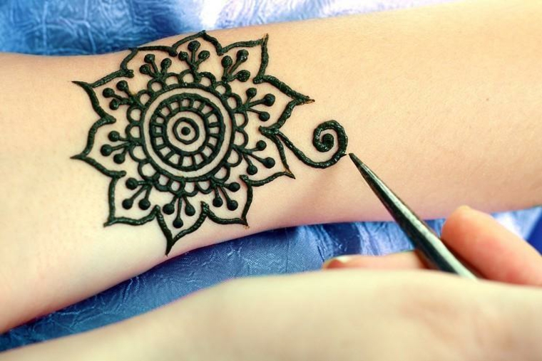 tatuajes-de-henna-simples (2)