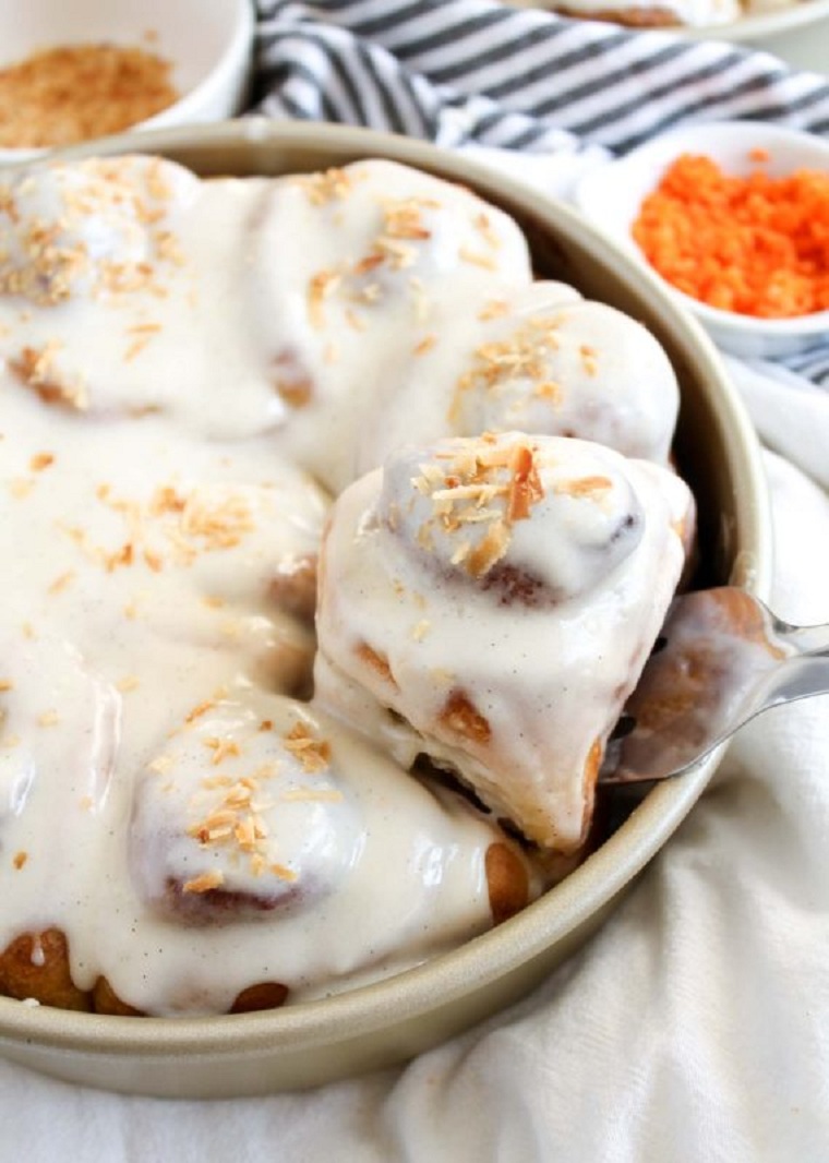 pastel-de-zanahoria-rollos-canela-ideas