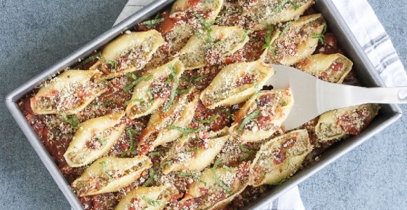 recetas-con-coliflor-ideas-pasta-salsa-tomate