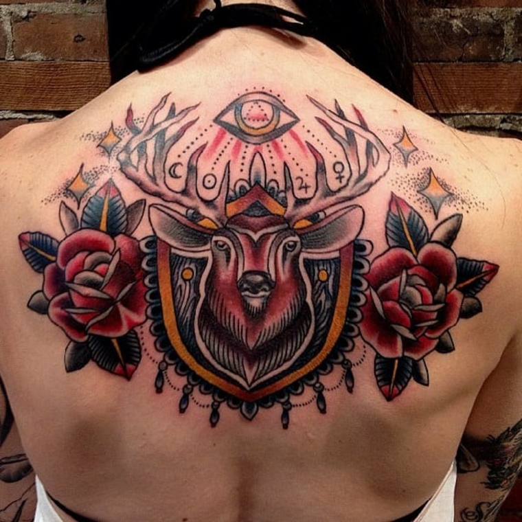 tatuaje-neo-tradicional-ciervo