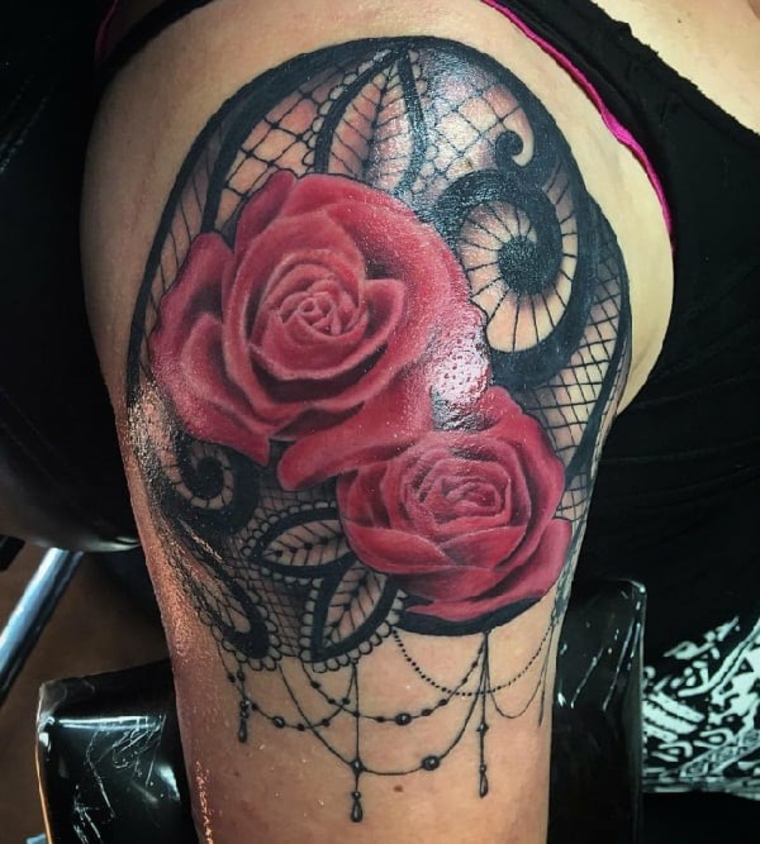 tatuajes neo-tradicionales-rosas