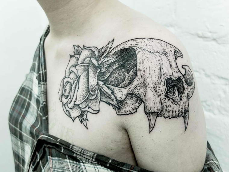 tatuajes para el hombro-calavera-animal