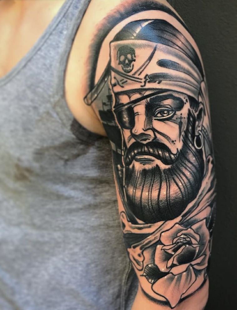 tatuajes-para-el-hombro-pirata