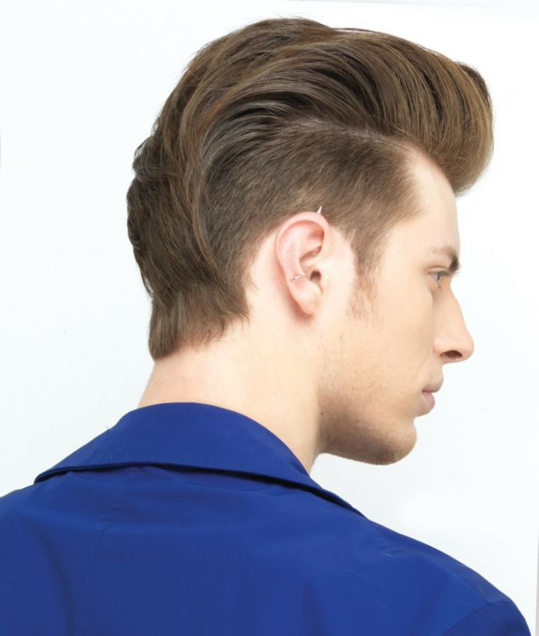 cabello-largo-parte-superior-cabeza-rapado-lados